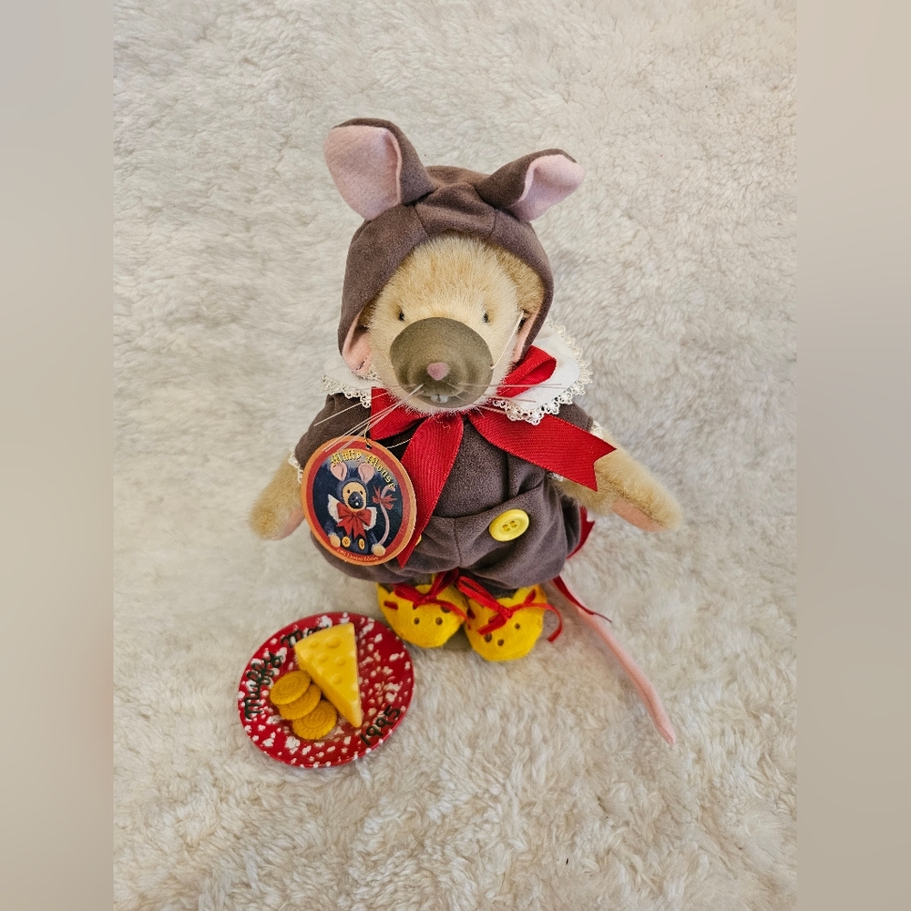 Vintage Muffy Vanderbear - Muffy Mouse Twas' the Night Before Christmas